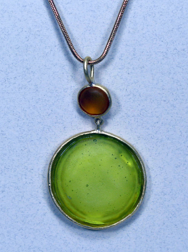 Round Cast Glass Necklace in Amber-Kiwi